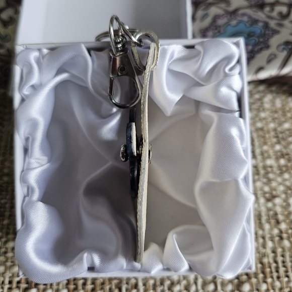 Repurposed/Upcycled keychain/bag charm - Picture 2 of 9